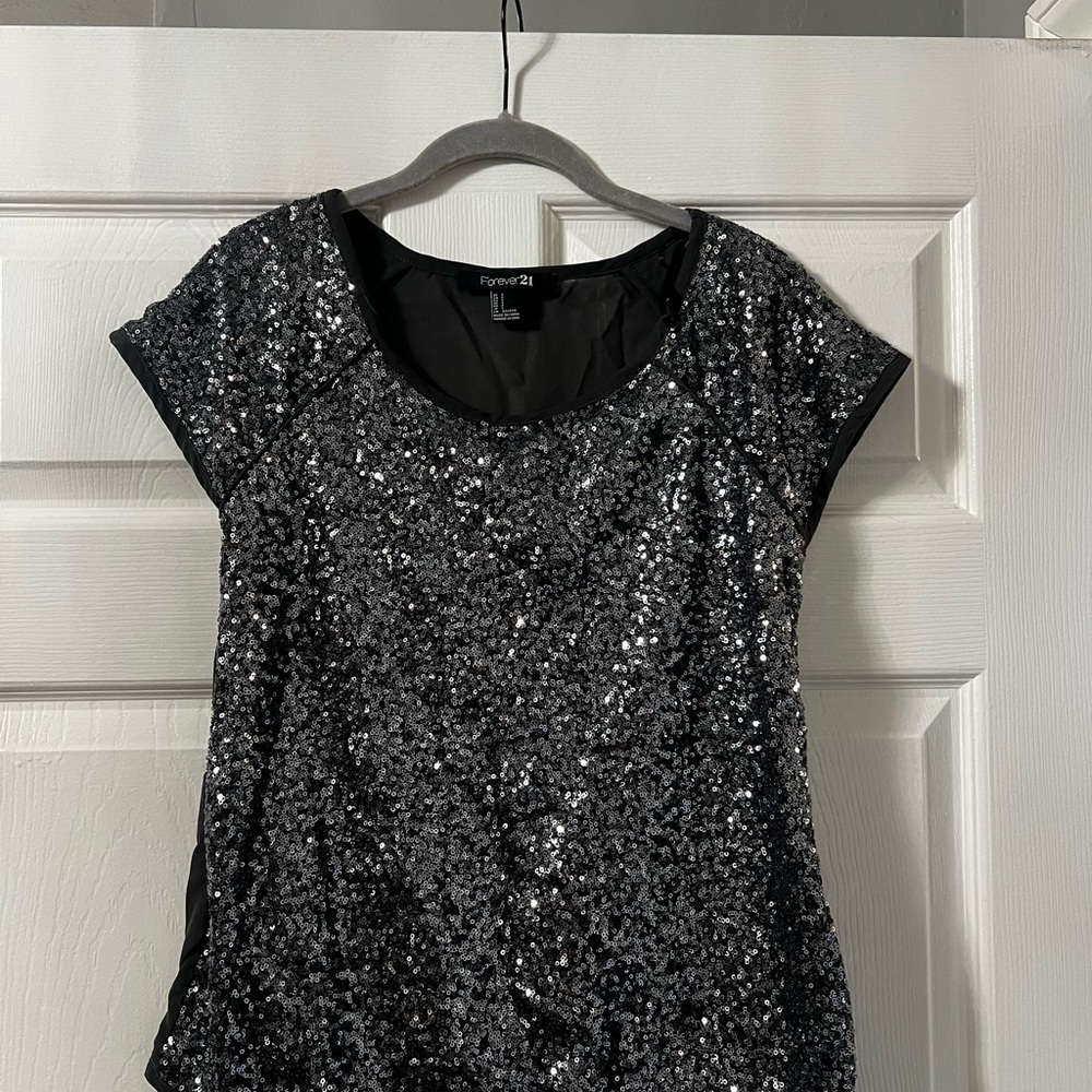 Forever 21 Dark Grey Sequin Top S